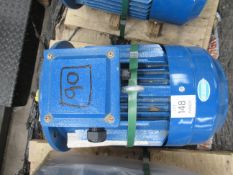 Amtechs IEC-341 AM1-IE2 3 phase motor