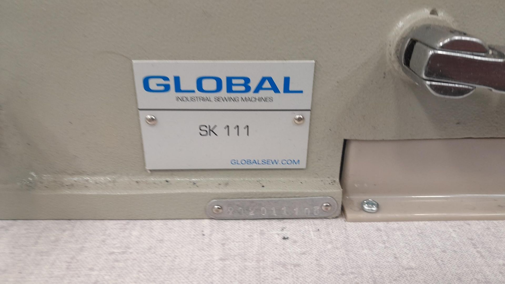 Global Skiving Machine Serial Number 212011103, 240v - Image 3 of 4