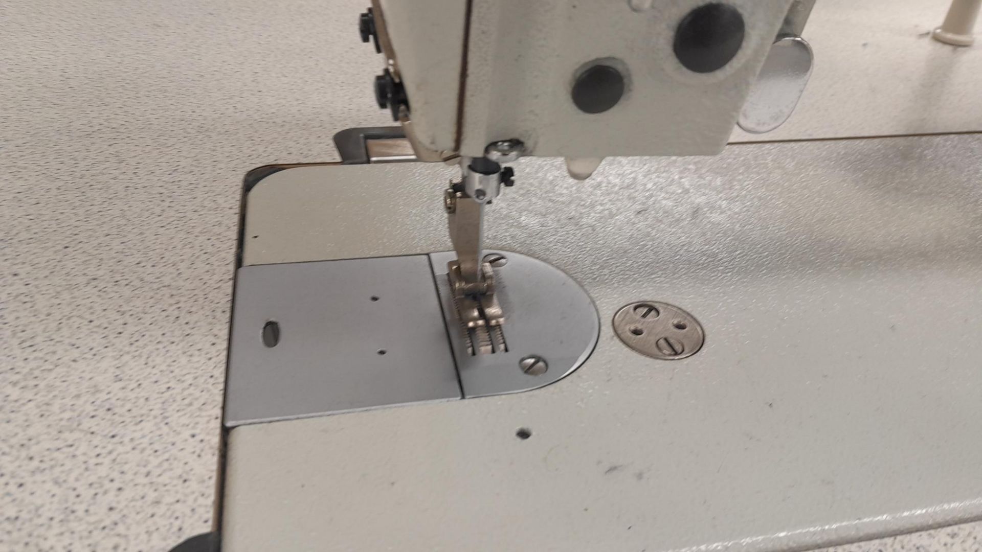 Typical GC6716-MD3 Flatbed Sewing Machine with large extension, Serial Number 280100007, Please note - Image 4 of 4