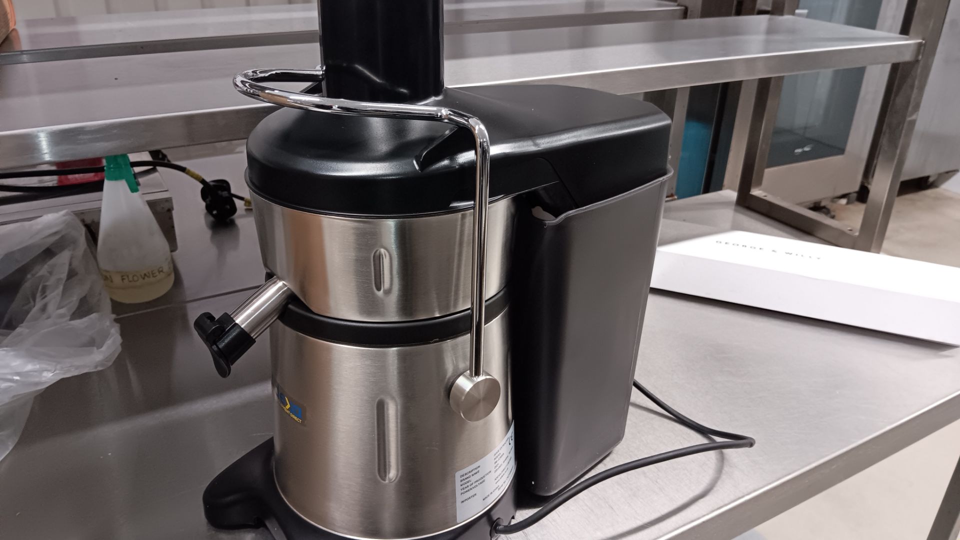 Adexa SM-JC900A counter top juicer, serial number CK21050014 (2021) - Image 2 of 6