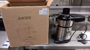 Adexa SM-JC900A counter top juicer, serial number CK21050014 (2021)