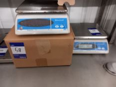 2 x Brecknell 405 countertop 15kg scales