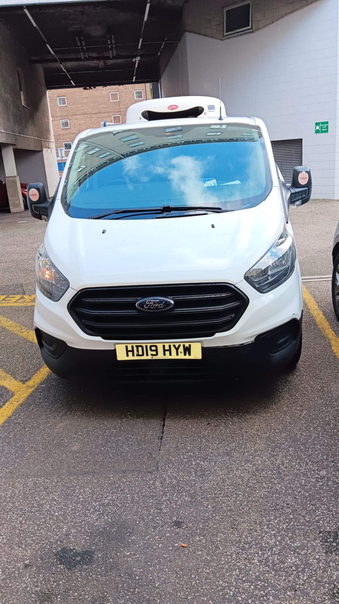 Ford Transit Custom 300 FWD 2.0 TDCi 105pg L1 Low Roof Refrigerated Van with , Registration HD19 - Image 2 of 27