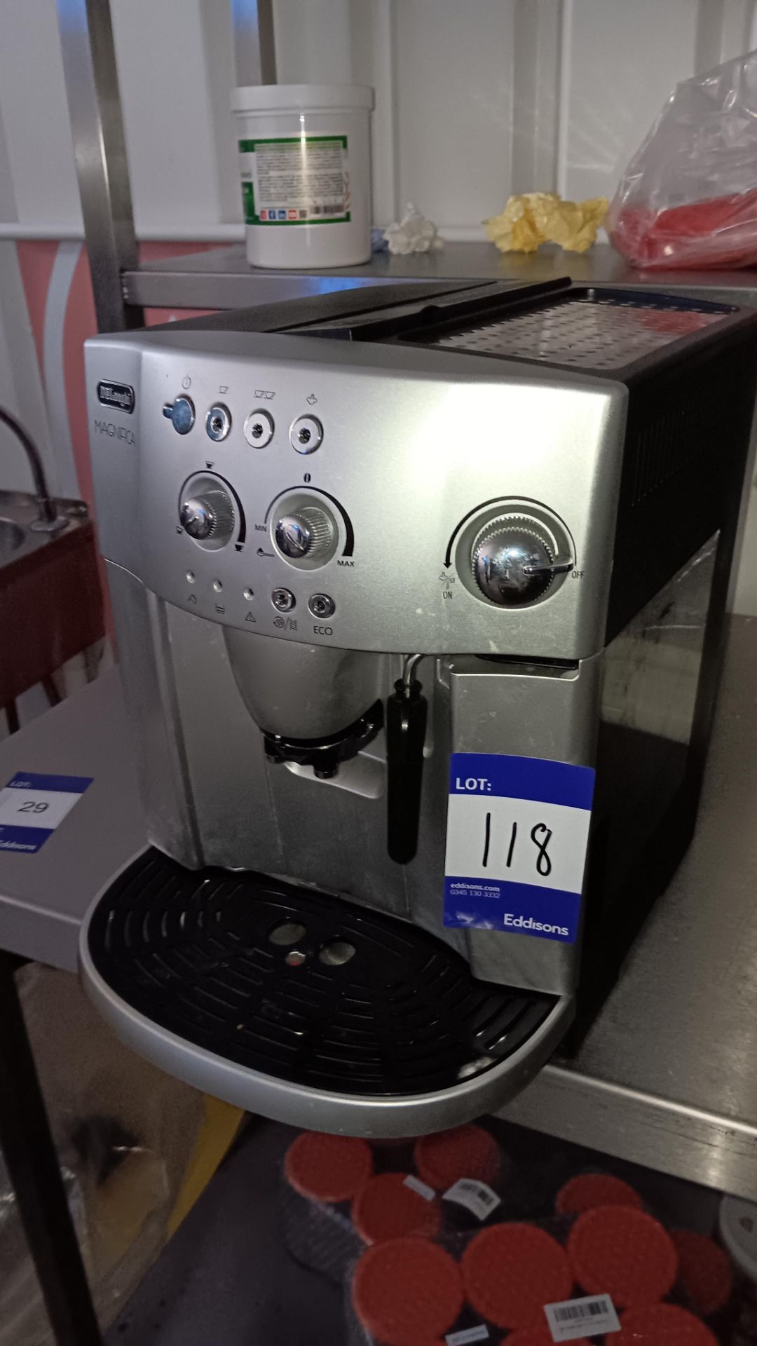 De’Longhi Magnifica ESAM4200.S.EX:1 Automatic bean to cup coffee machine, Serial number 11729 - Image 2 of 3