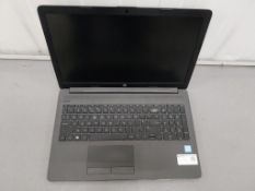HP 250 G7 15.4