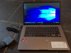 ASUS Expert Book Y1411CD Laptop With charger, AMD