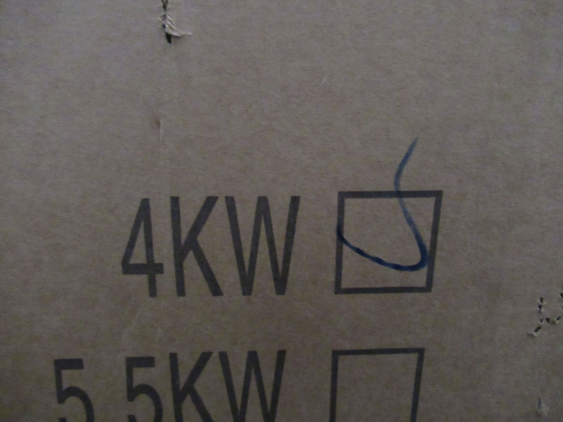 A Boxed 4kW Dust Unit - Image 2 of 2