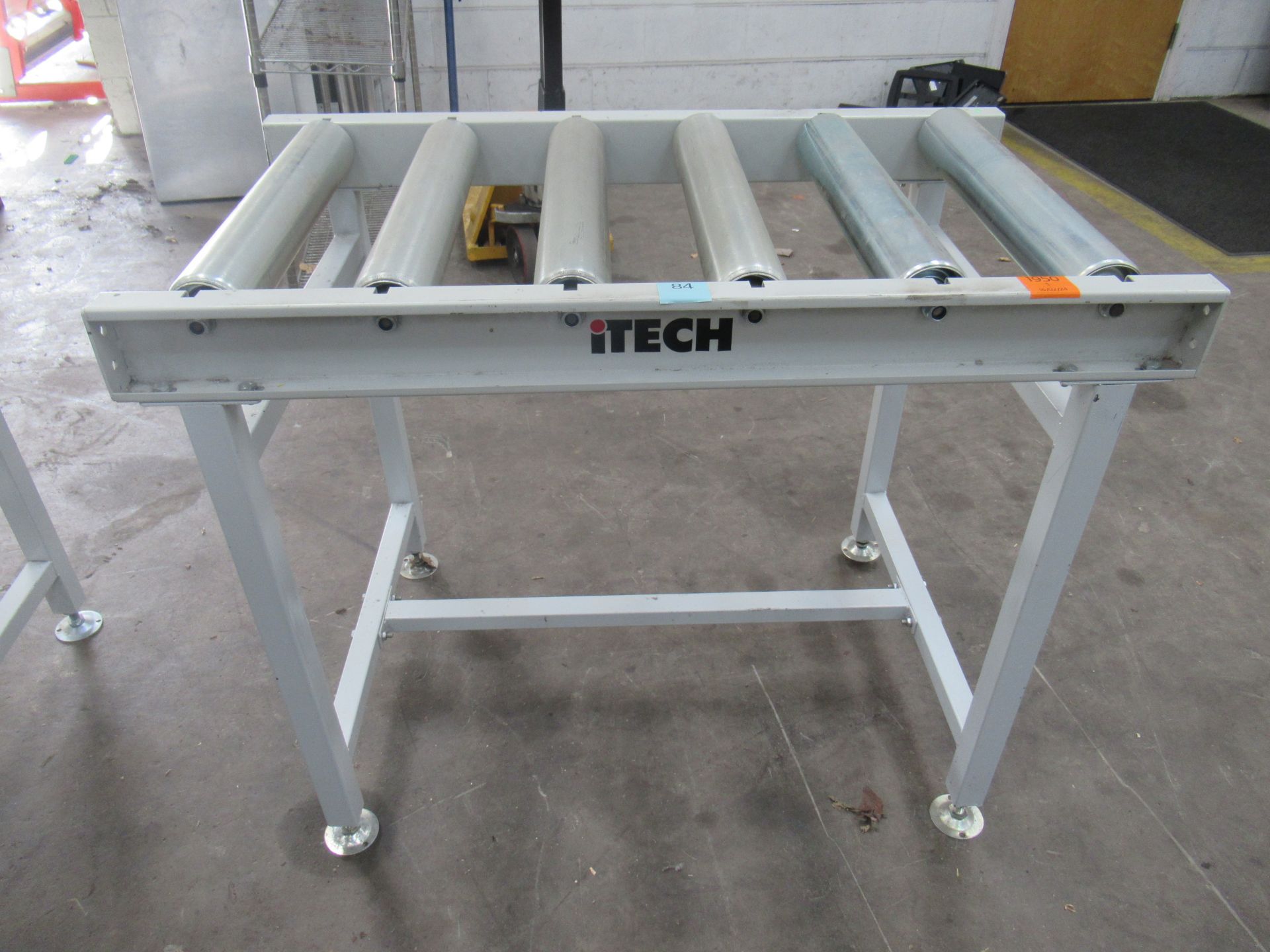 An iTech 1M Roller Track - Image 2 of 2