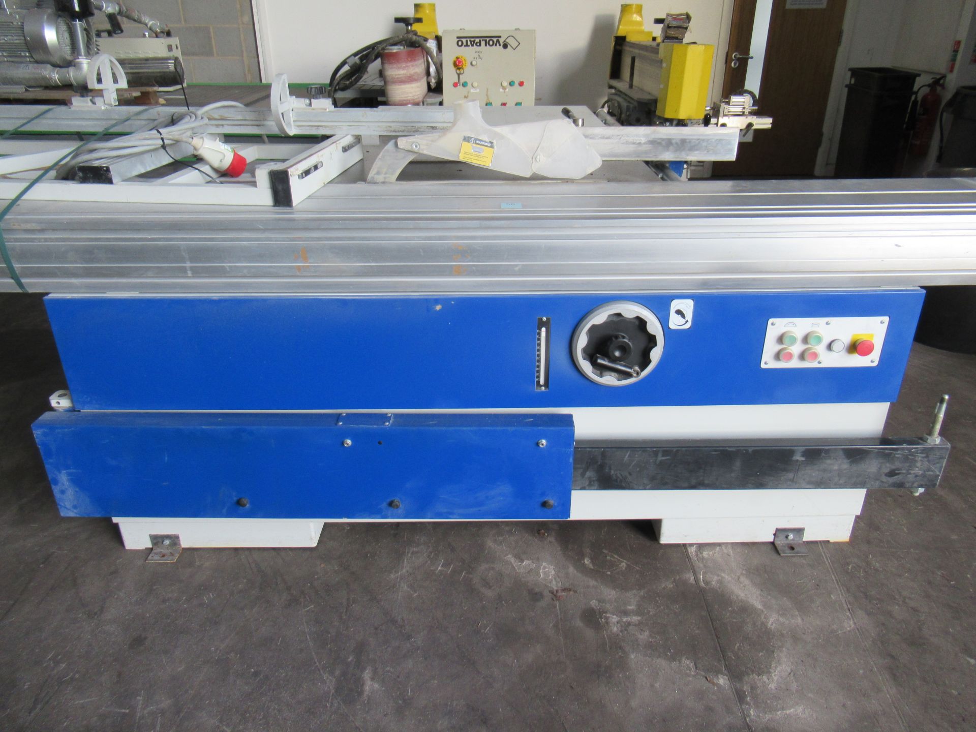 An Axminster 3200 Panel Saw 'C.E. Regs' - 3ph - Image 5 of 12