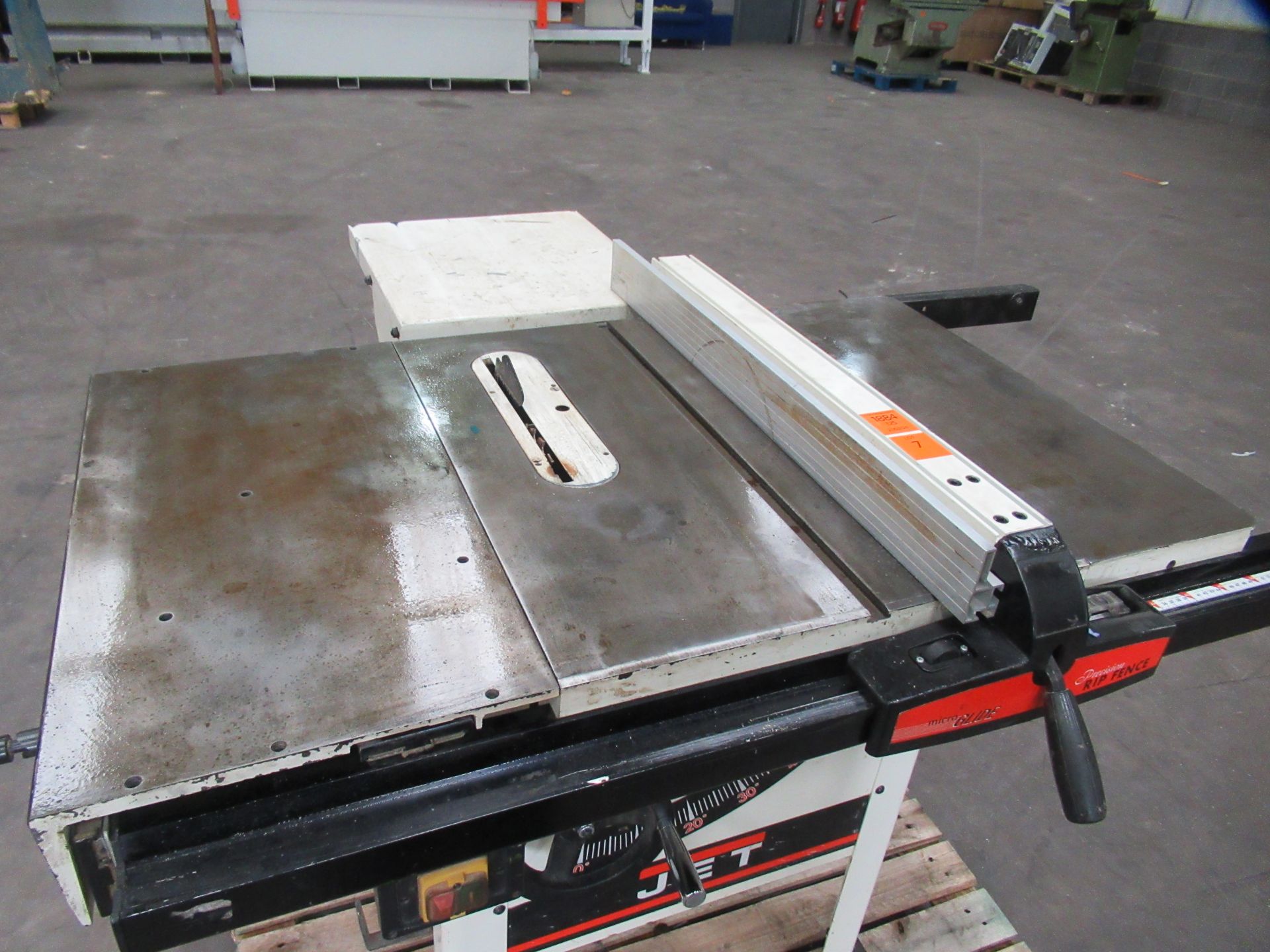 Jet JT5-250 Table Saw with Micro Glide Precision Rip Fence - 230V - Image 7 of 7