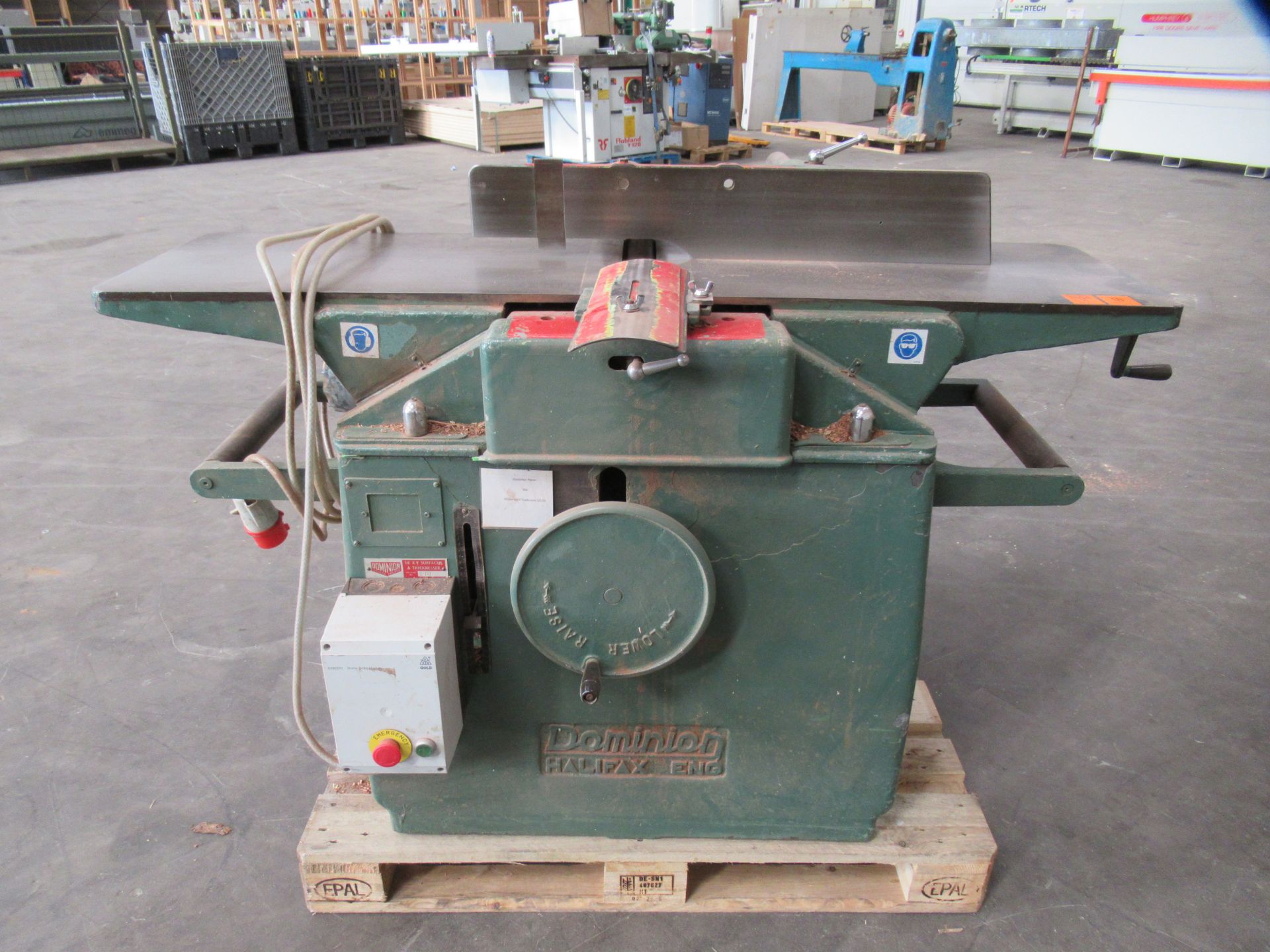 Dominion 16" x 9" Planer Thicknesser Model 966 - 3ph