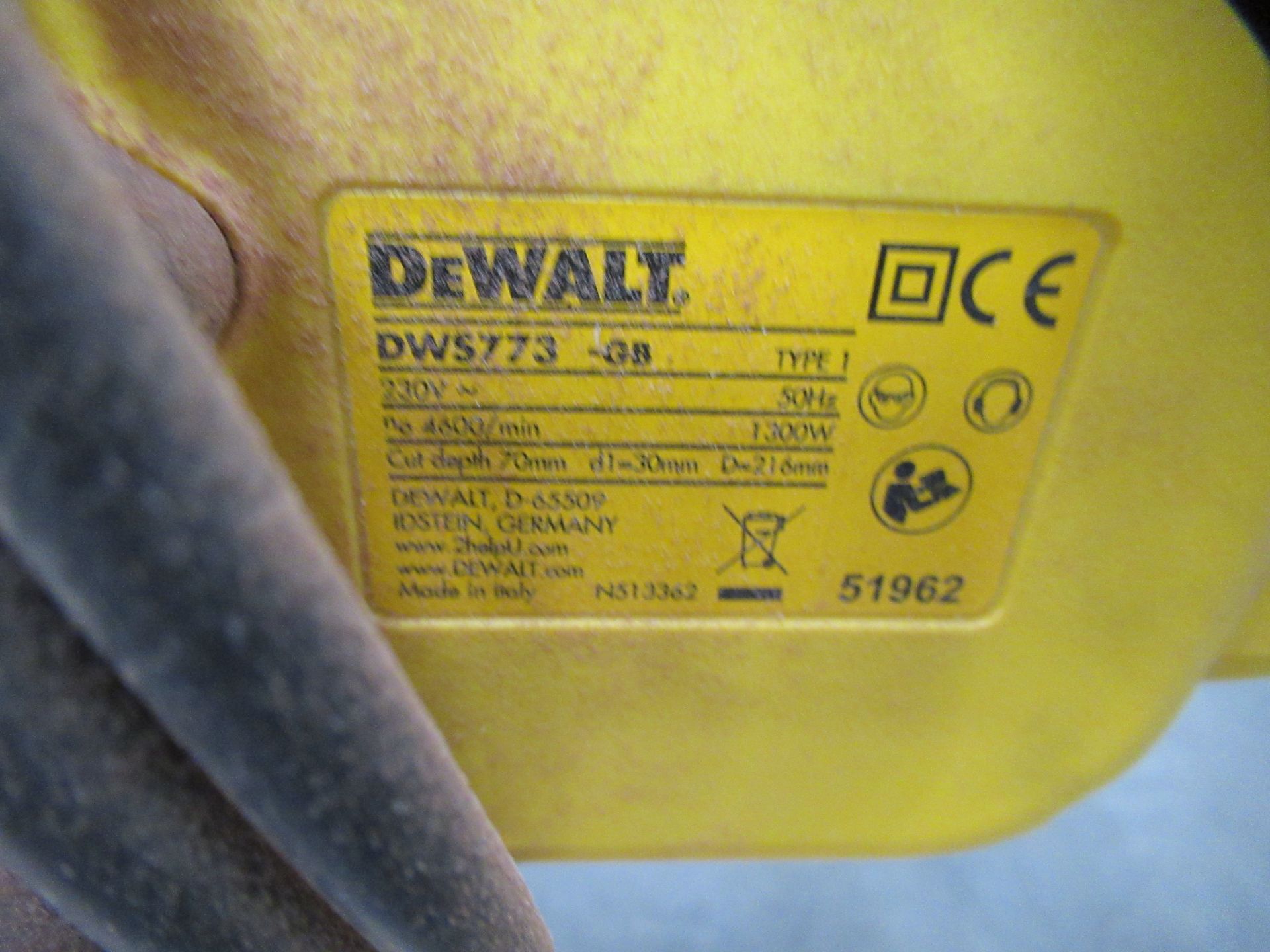 2x DeWalt Compound Mitre Saws - 240V - Image 5 of 5