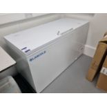 Labcold Chest Freezer. Overall dimensions 1505mm wide x 700mm deep x 900mm tall