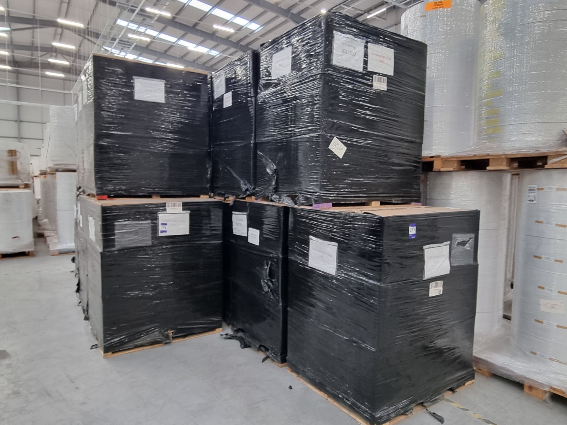 18x pallets of face masks. Total of 270,000 masks