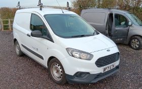 Ford Transit Courier 1.5 TDCi Leader Van, Registra