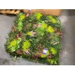 4 Unboxed 1000mm x 1000mm Enya Design Artificial Green Wall and 1 Off Cut