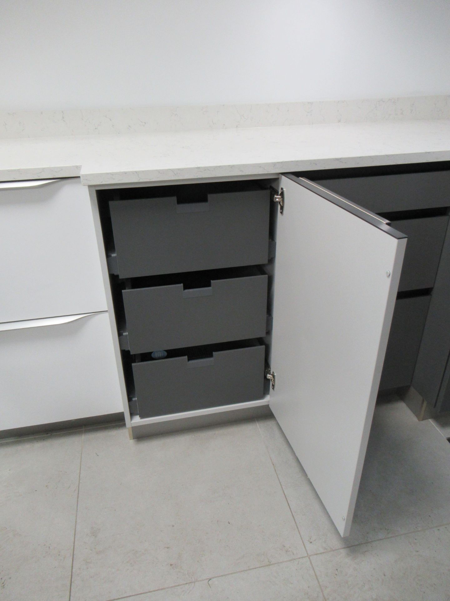 5x various Häcker Floor Cabinets - Image 4 of 6