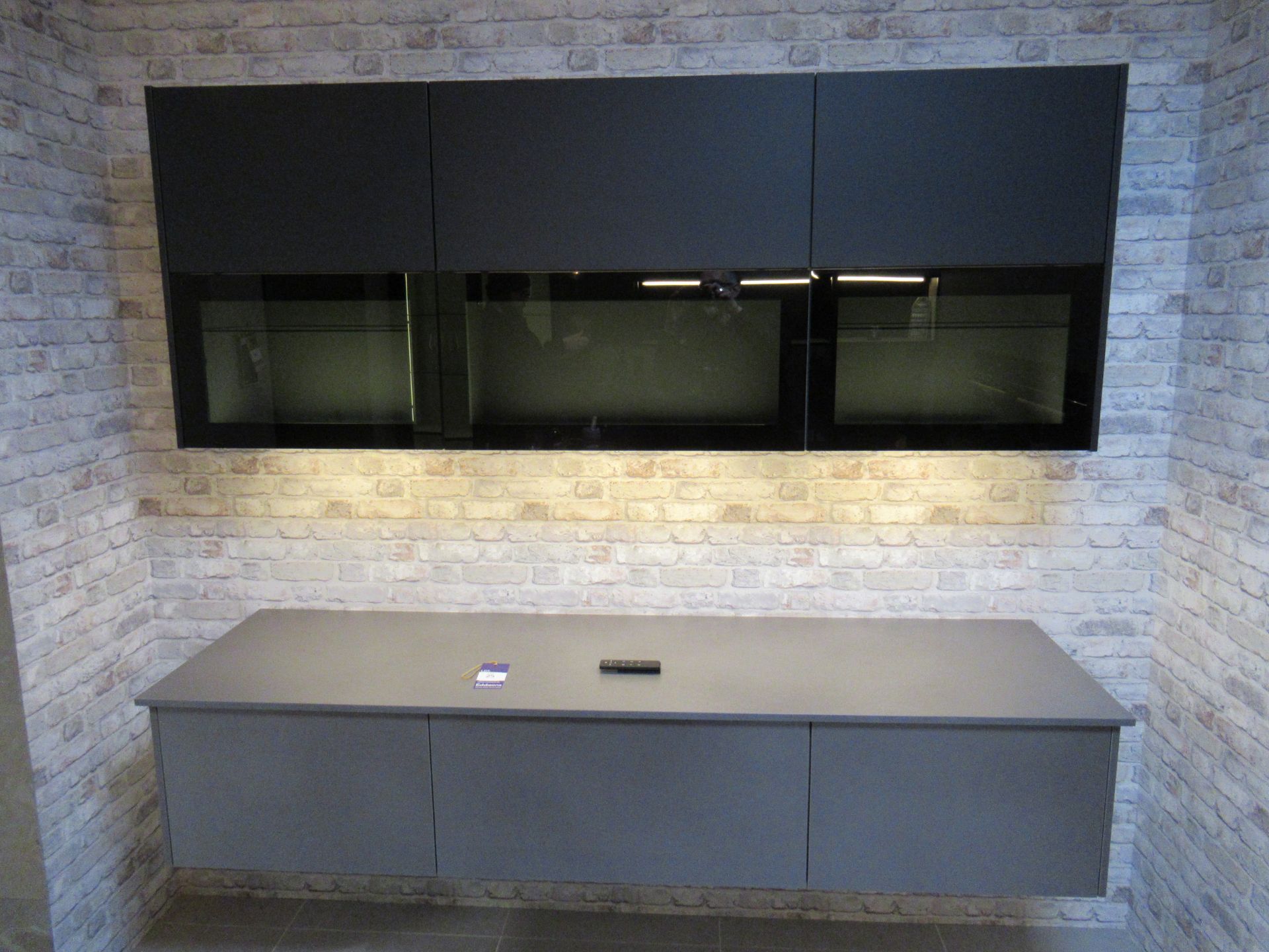 Häcker Concept 130 Kitchen Display Cabinets