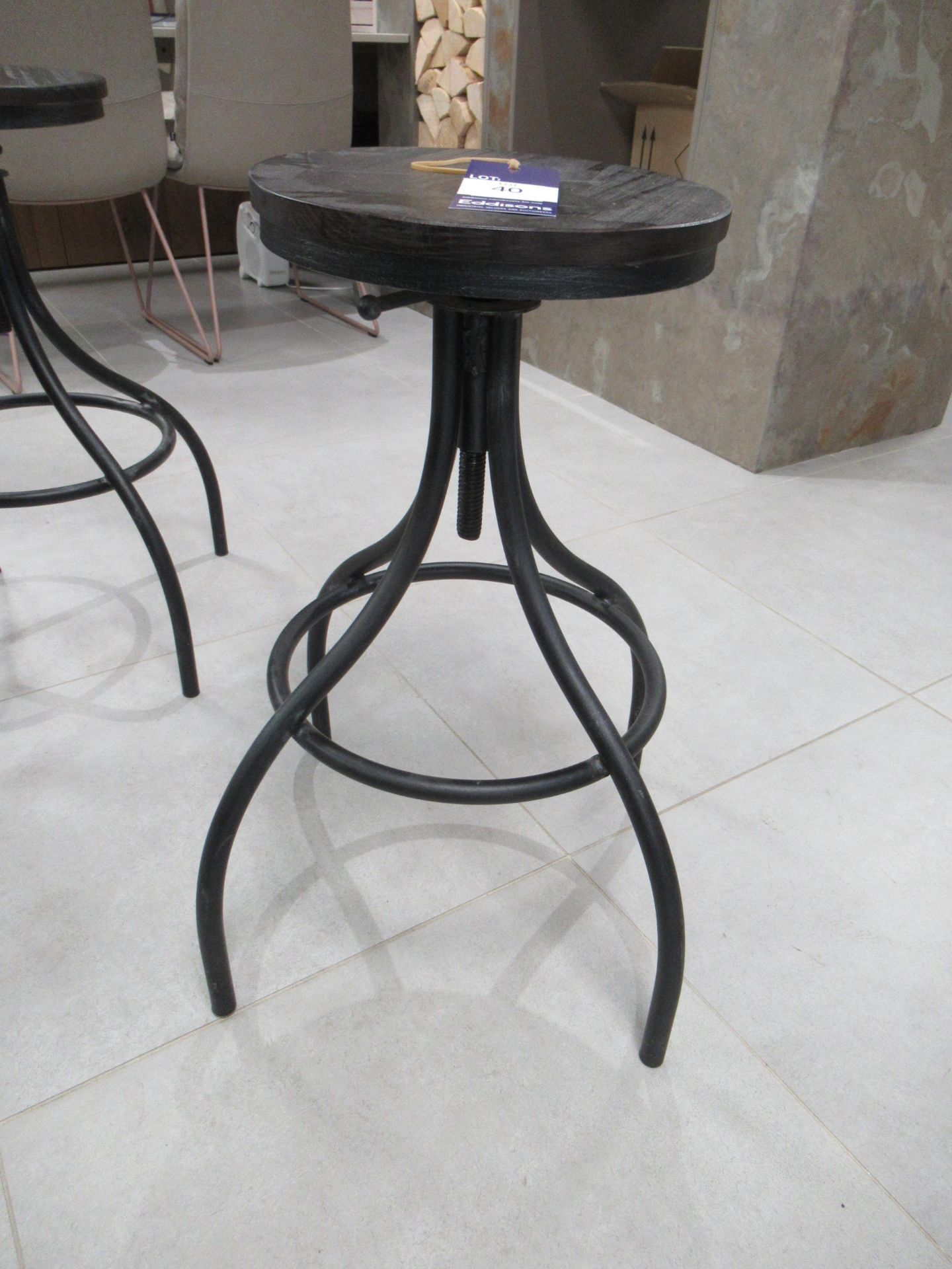 4x Adjustable Height Counter Stools - Image 2 of 2