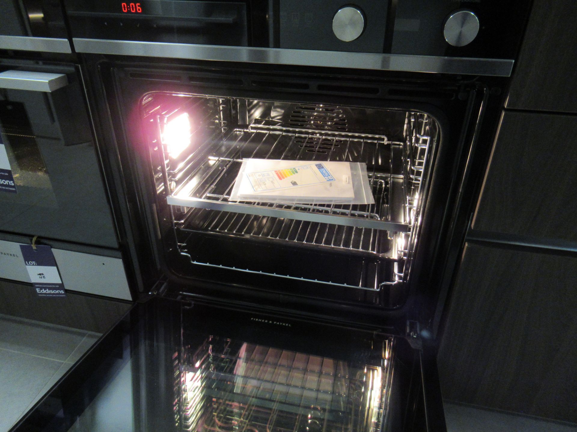 Fisher & Paykel OB60SD7PX1 Built in Oven - Image 2 of 4