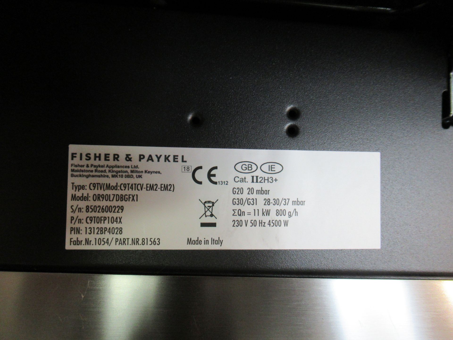 Fisher & Paykel OR90L 900mm Wide Range & Canopy - Image 4 of 6