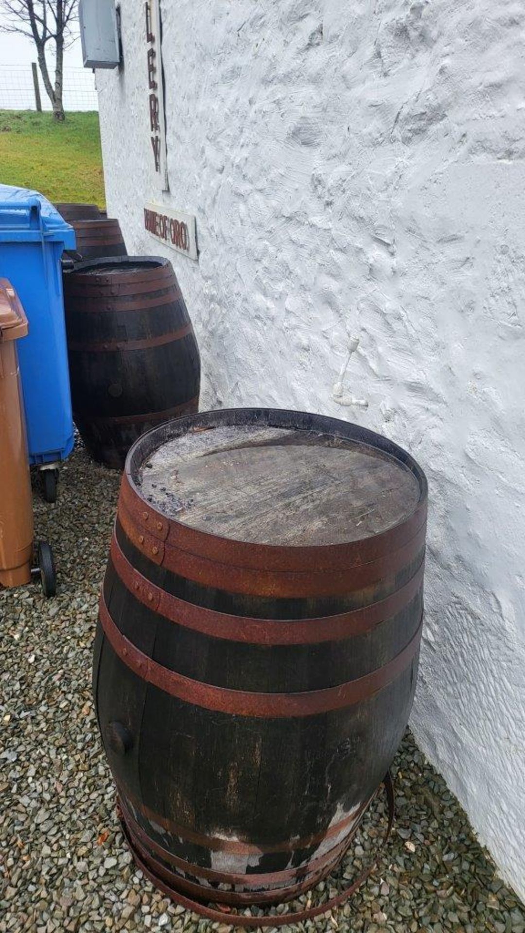 4 x Whiskey Barrels, Decorative exhausted barrels - Image 2 of 2