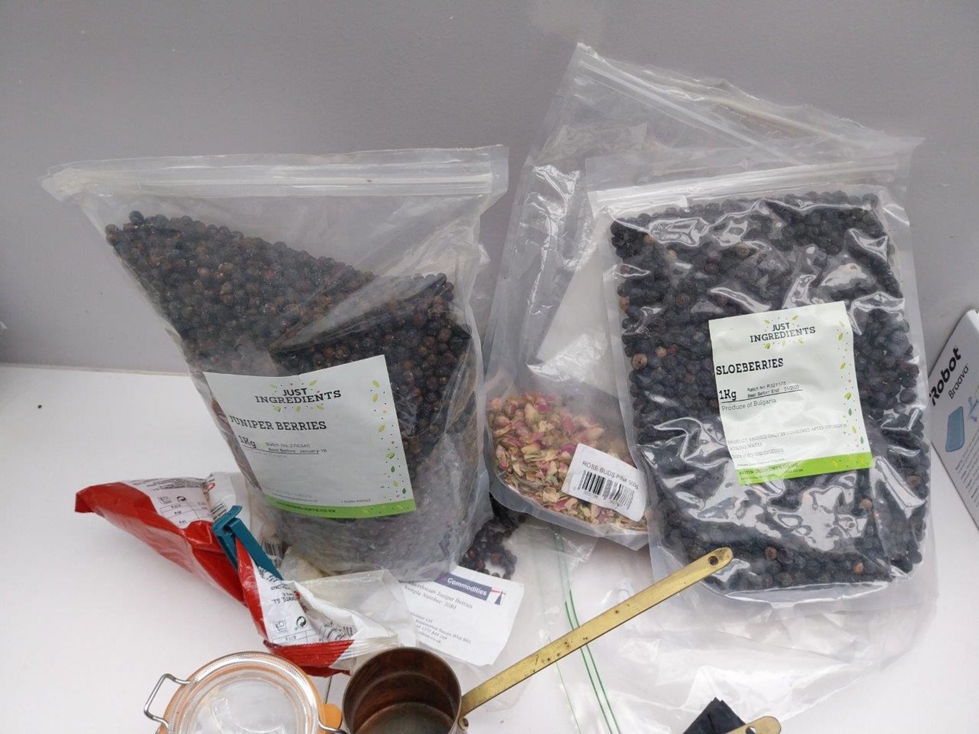 Quantity of Botanicals Cocktail Making Books to include, Sloe berries, Juniper Berries, Rose Buds - Image 2 of 3