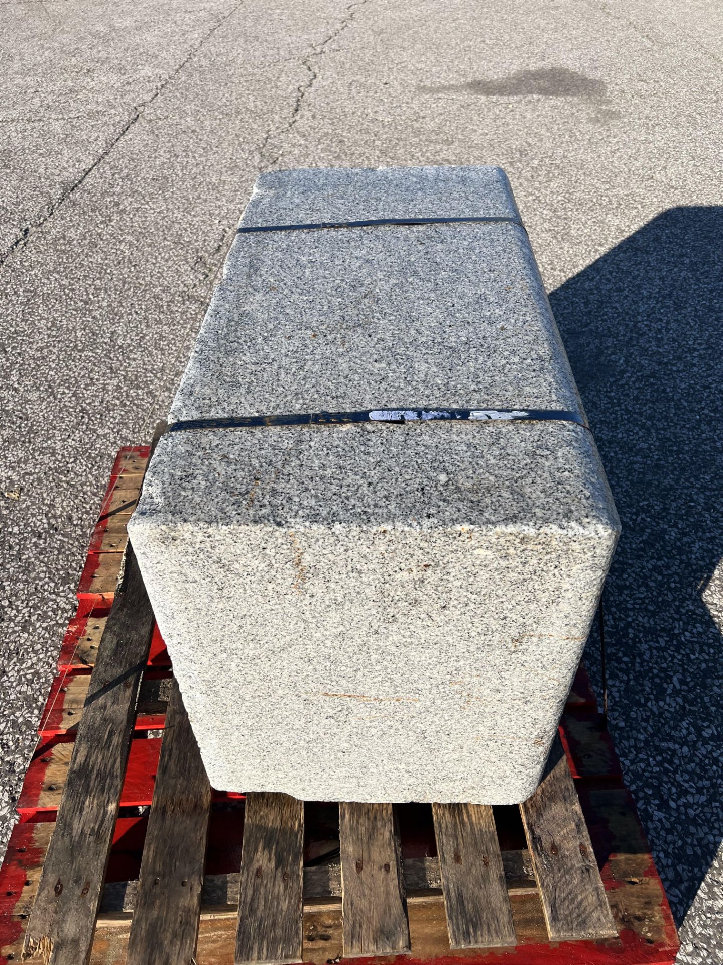 Granite Block 800Kg - Image 4 of 4