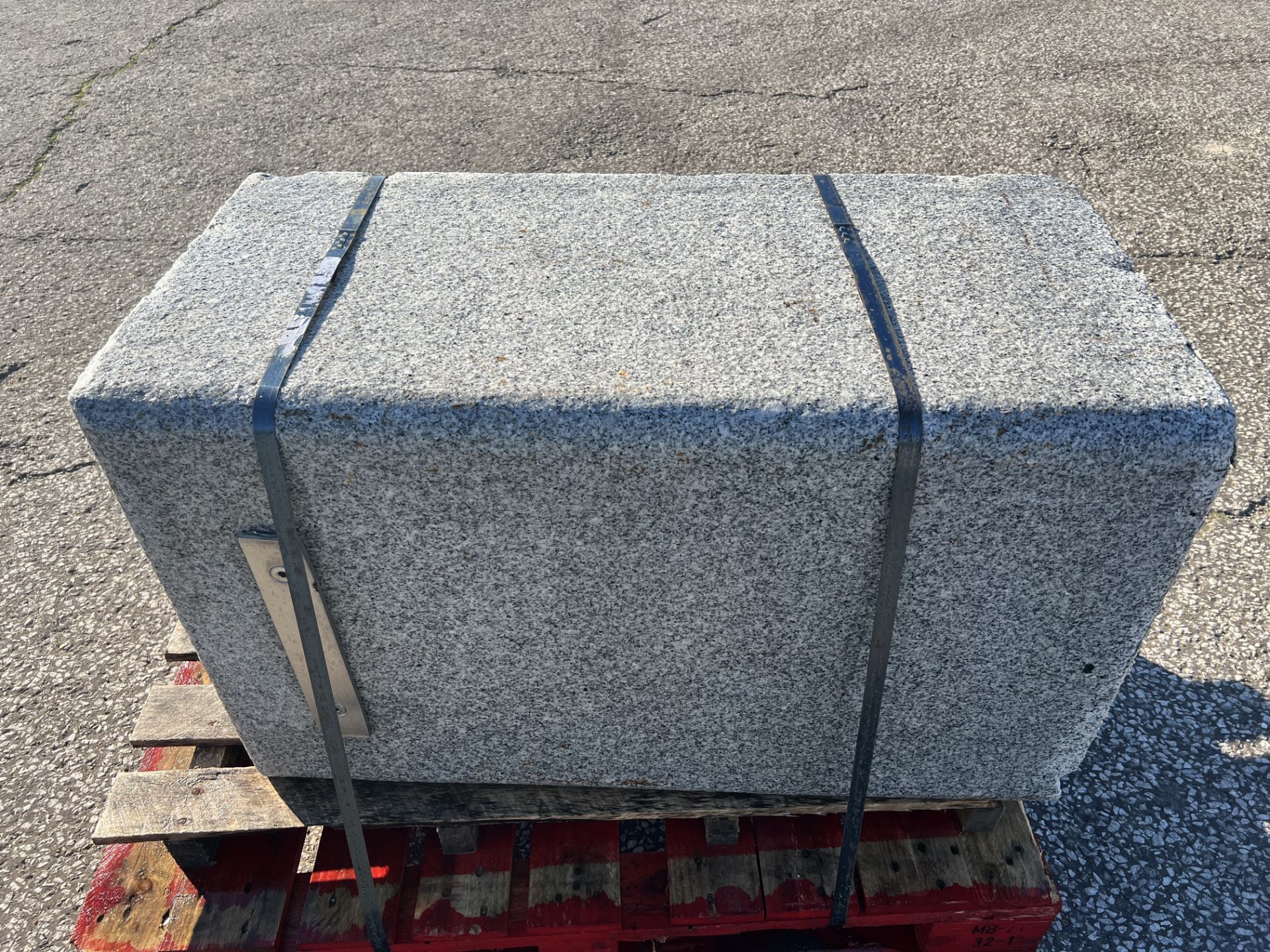 Granite Block 800Kg