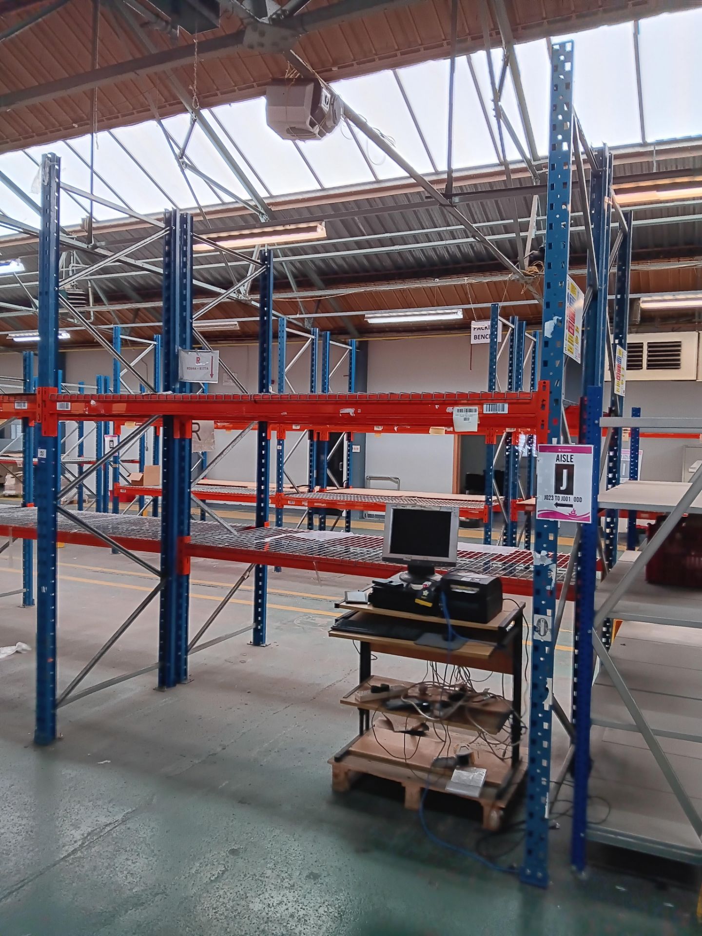 10 x Bays of Metal Racking Comprising of 15 x Uprights (Approx. 10ft 10” H) & 32 x Cross Beams ( - Image 2 of 5