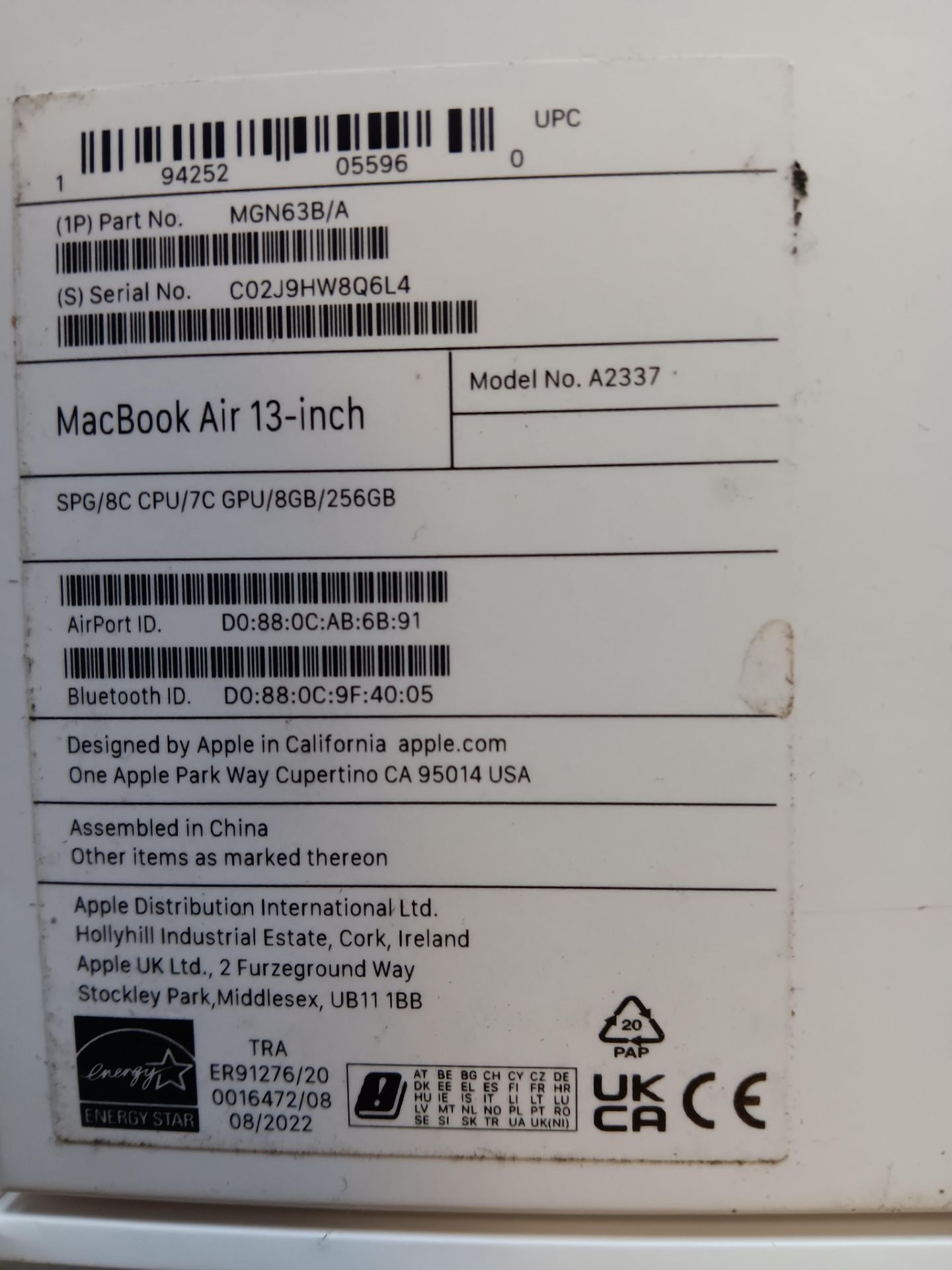 Apple MacBook Air 13” M1 – 8GB Ram & 256GB Hard Drive (Faulty Screen, Keyboard Problem & No - Image 2 of 2