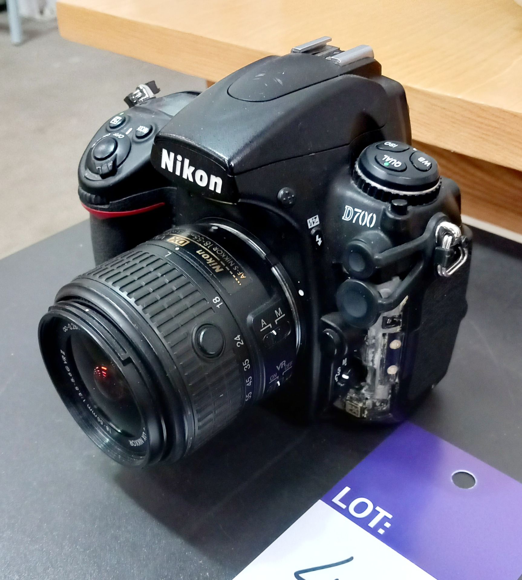 Nikon D700 - Image 2 of 3