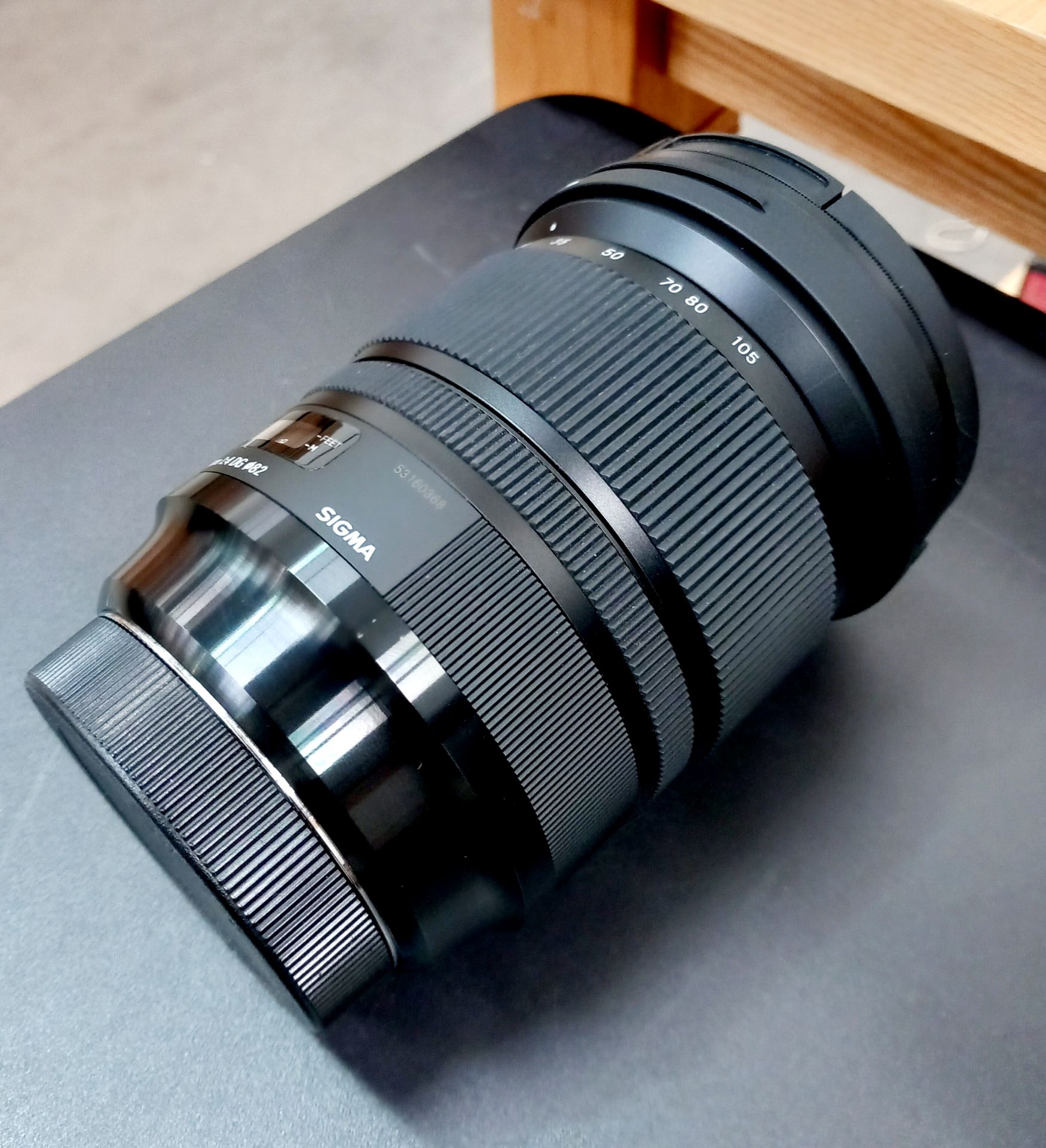 Sigma 24-105mm F4 D9, Canon fit - Image 2 of 2