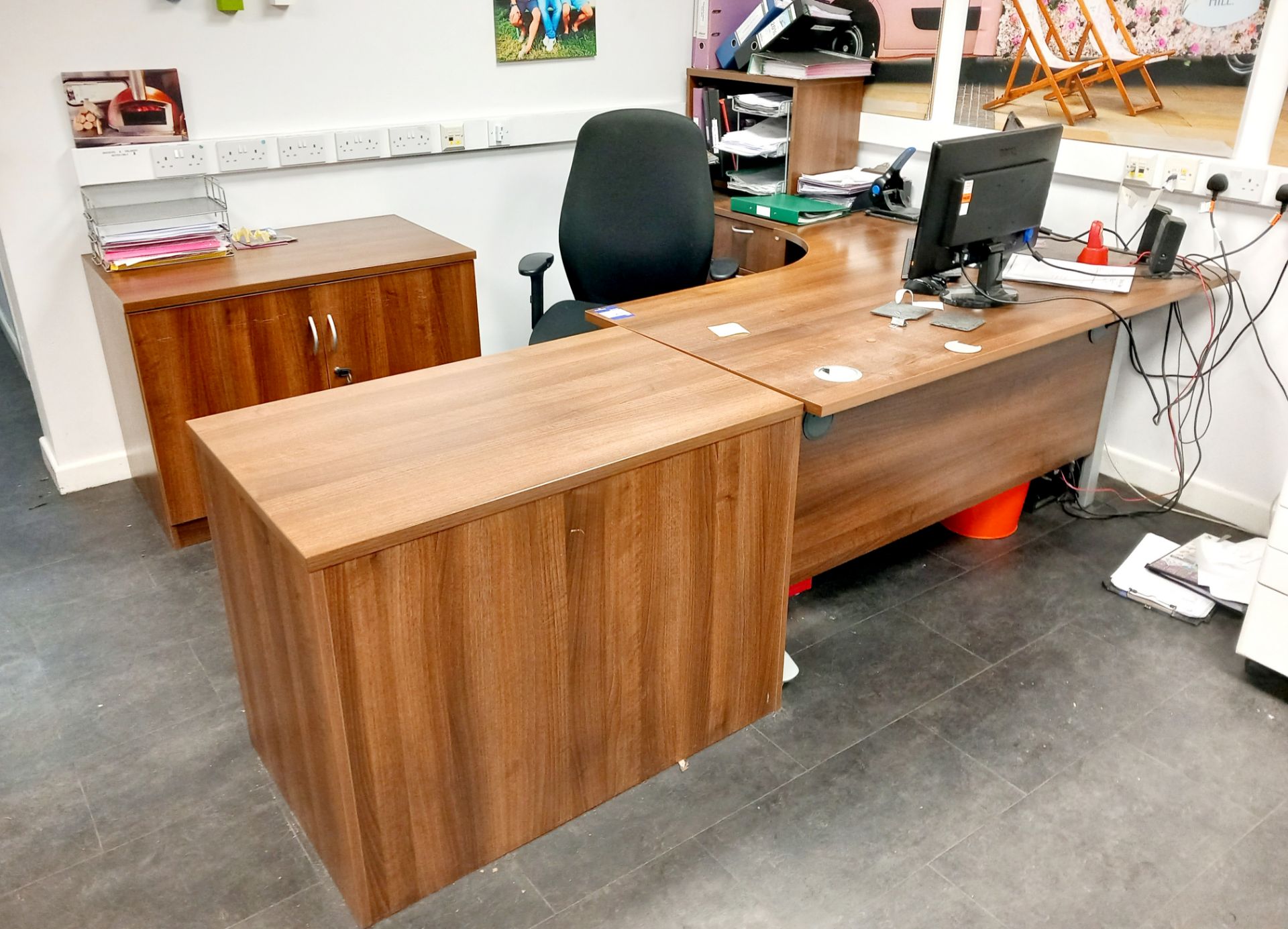 Office furniture to include oak effect cantilever