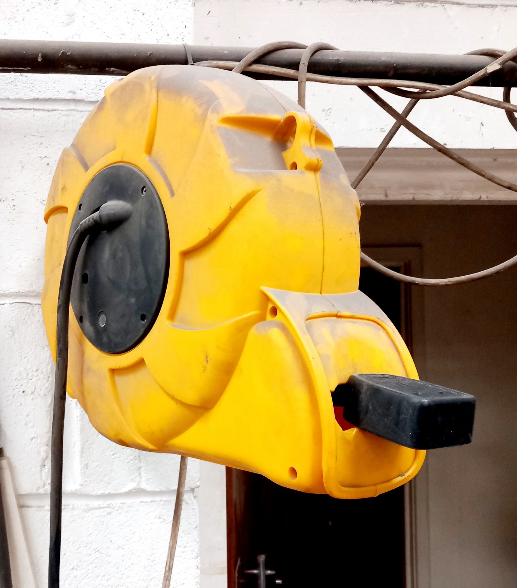 3 x Yellow wall mounted electric extension reel - Image 2 of 3