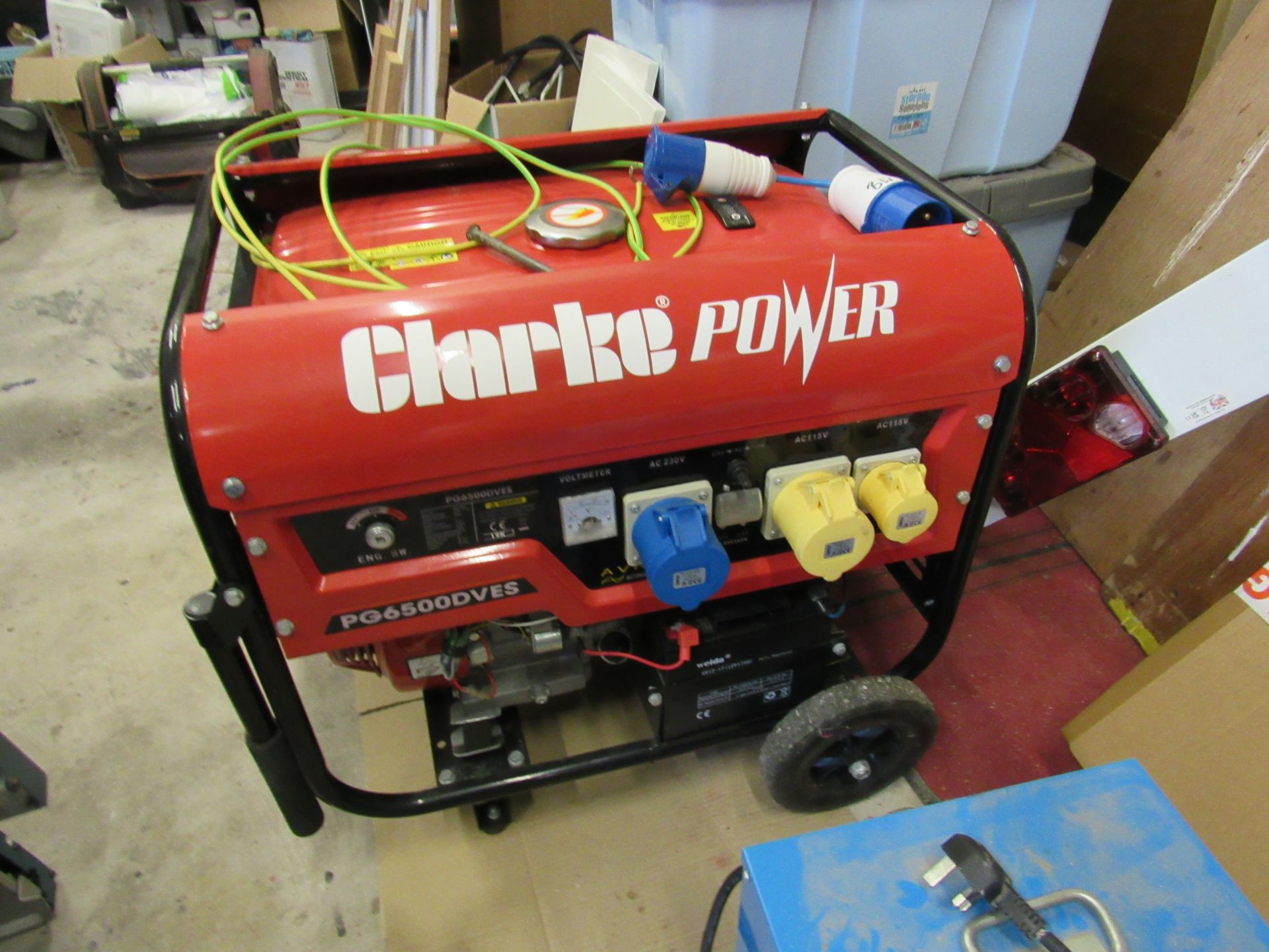 Clarke PG6500DVES 5.5KVA Generator 1 x 32amp 230v. 1 x 32amp 115v. 1 x 16amp 115v - Image 8 of 9