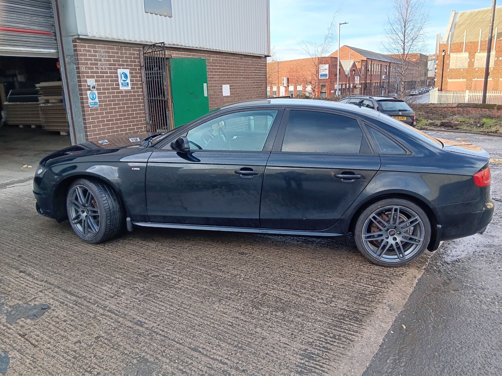 AUDI A4 SALOON SPECIAL EDITIONS (10-11) [45841] 2. - Image 13 of 22
