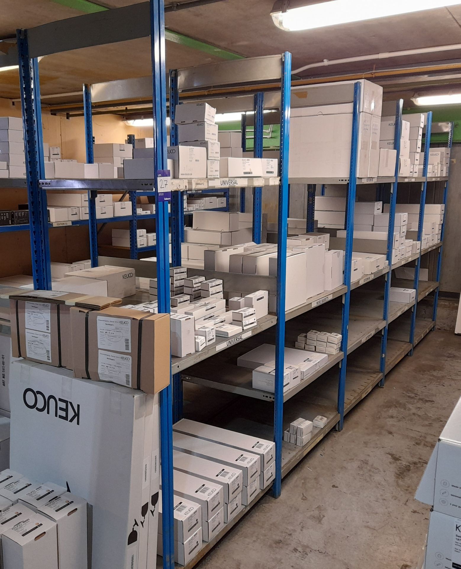 5 x Bays of metal shelving (Approx. 2150H x 900W x