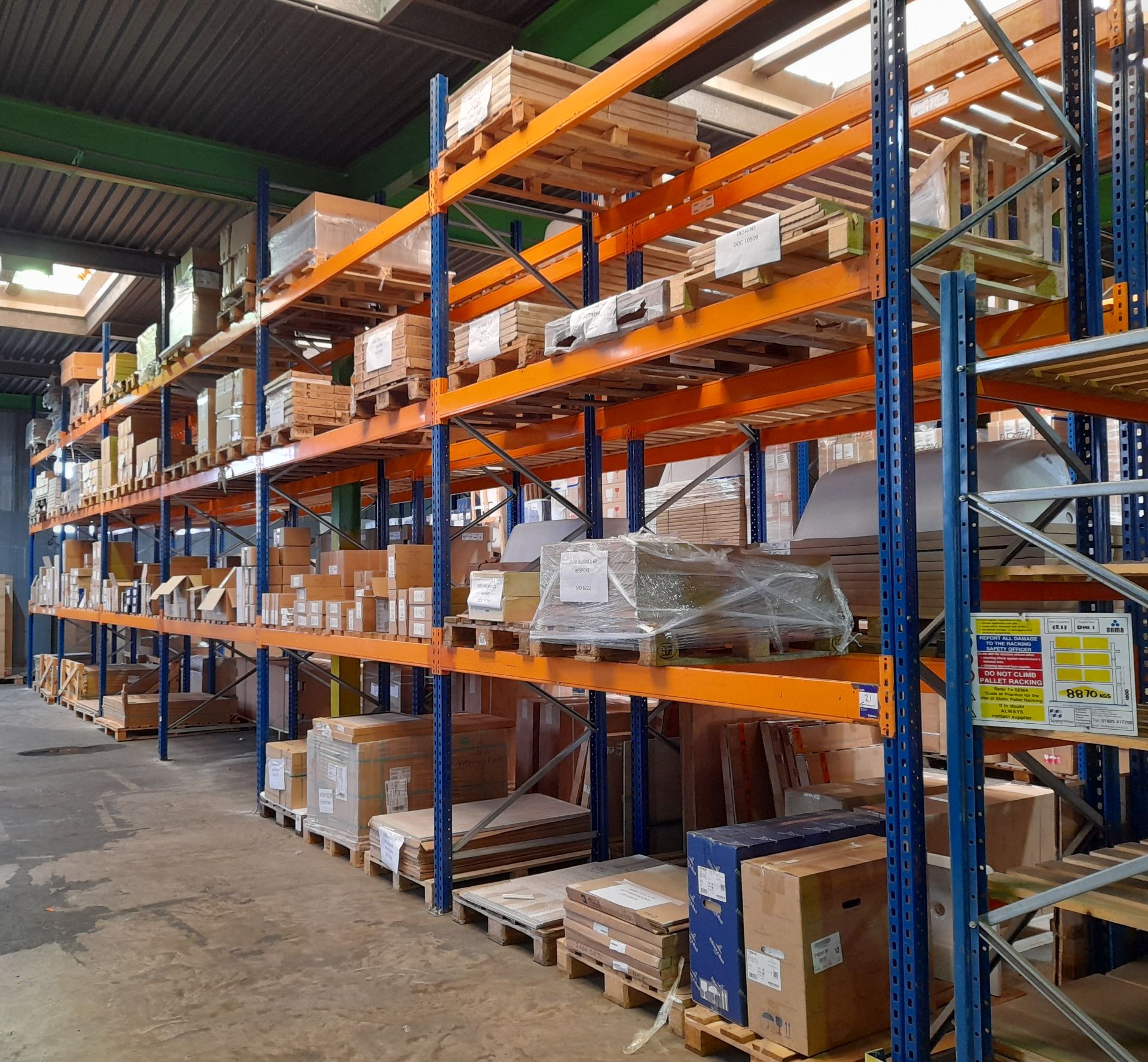 6 x Bays of pallet racking, comprising 7 x endfram