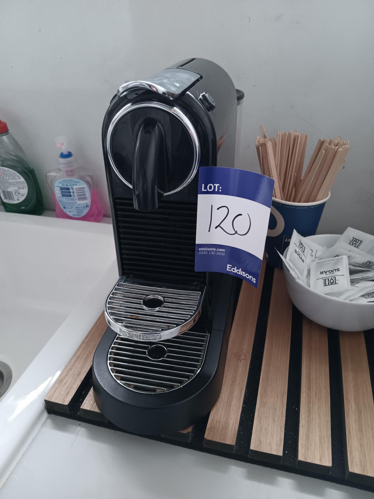 Nespresso coffee machine & Russell Hobbs kettle an