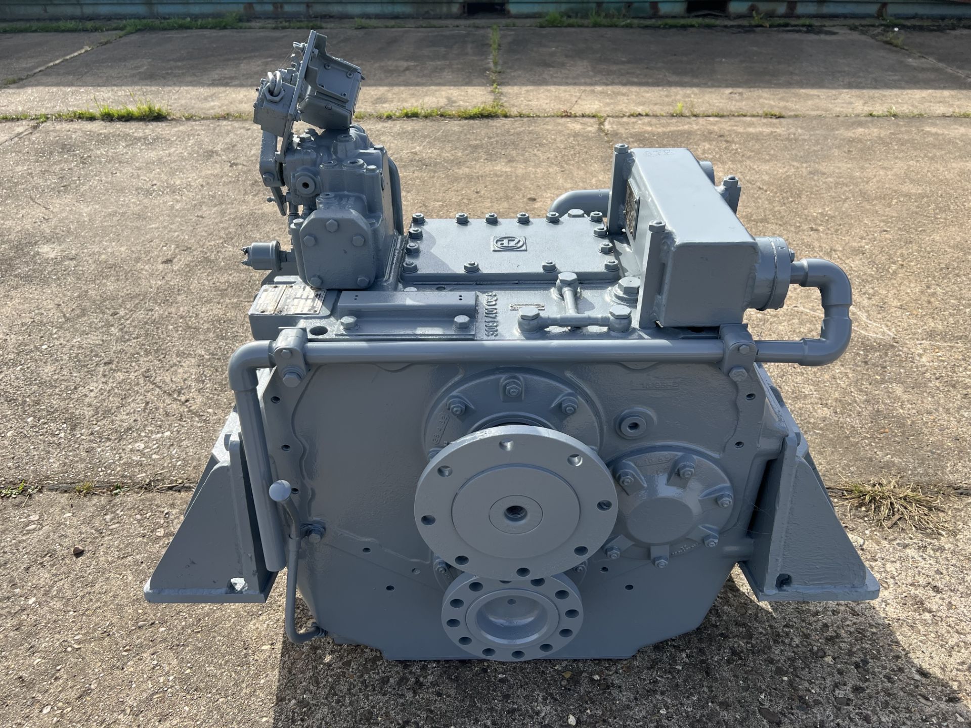 ZF BW195S Ratio 2.03:1 Marine Gearbox - Image 2 of 5