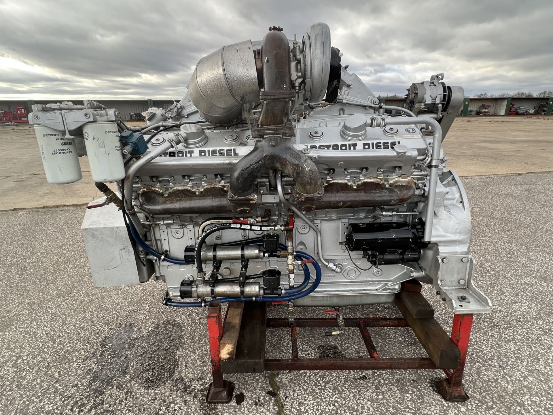 GM Detroit 16V92T Diesel Engine: 431 Hours