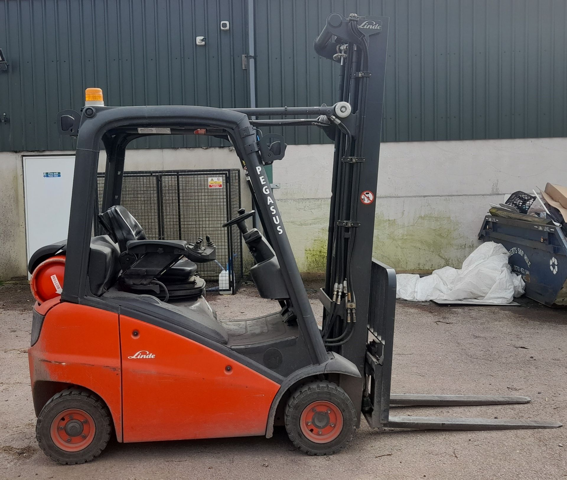 Linde H14T-01 LPG Forklift truck, 4476 Hours, Seri - Image 6 of 12