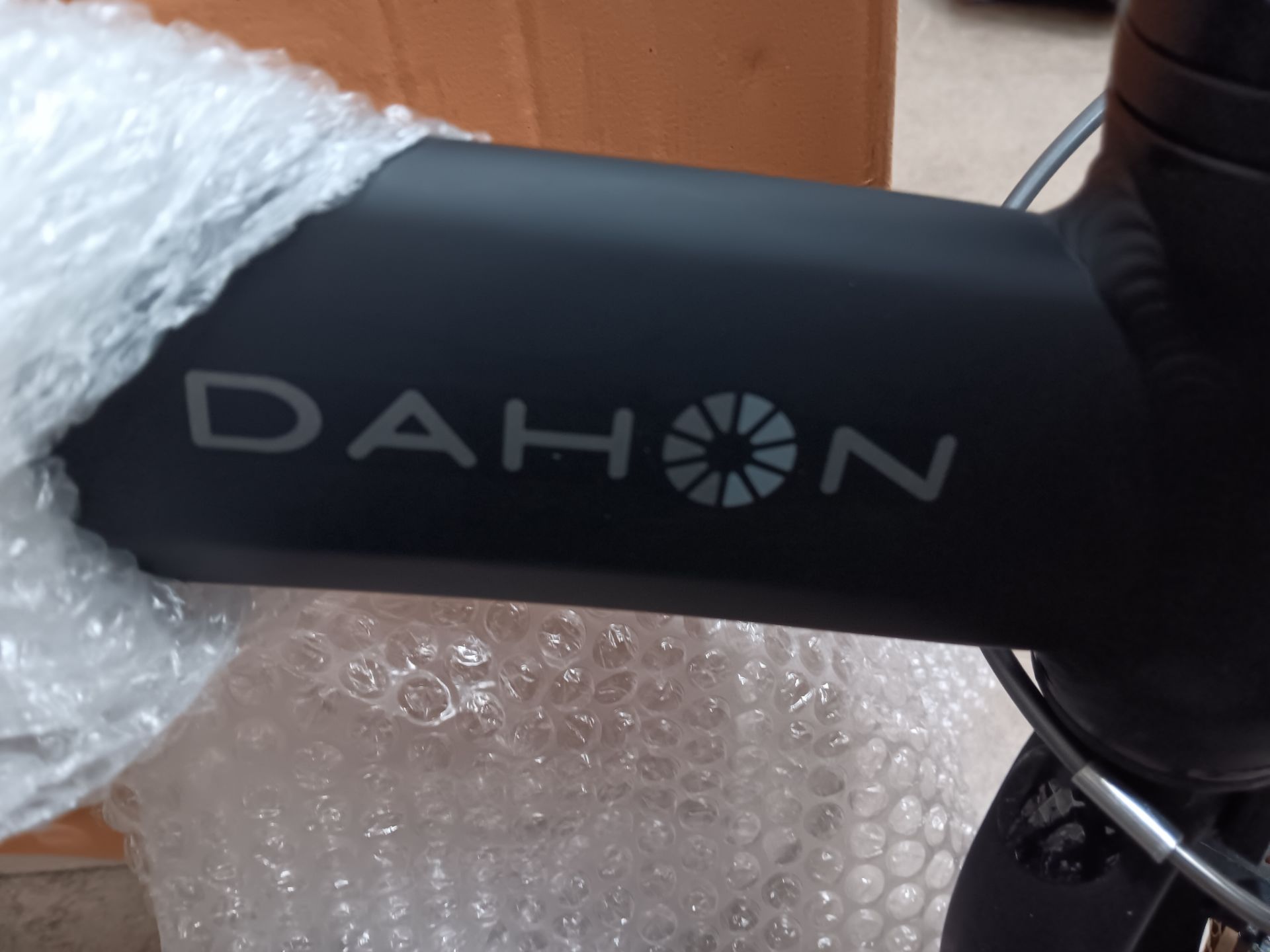 Dahon My Uno Folding Bike - Image 2 of 5