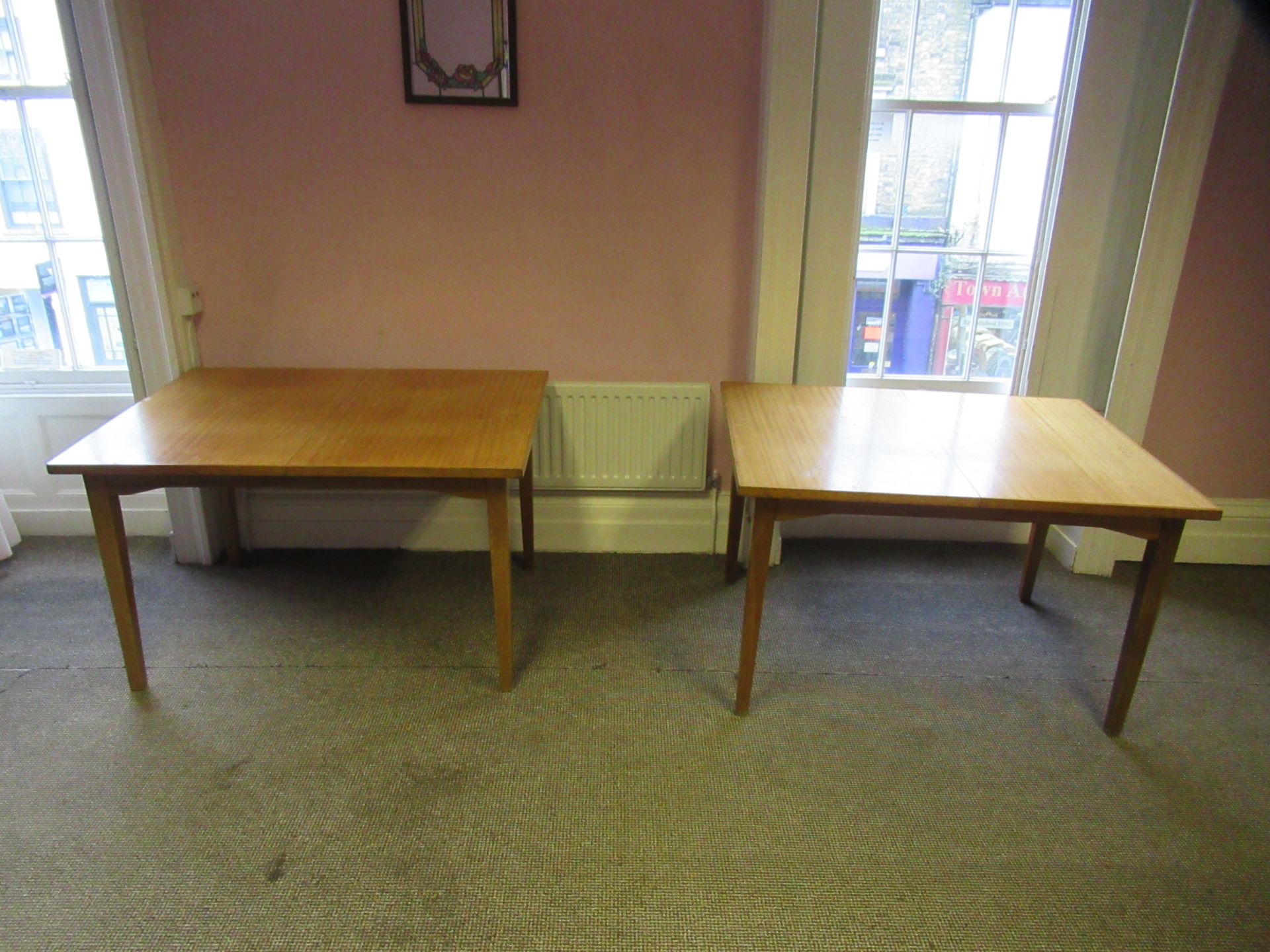 3x Rectangular and 1x Oval Extending Dining Tables. - Image 4 of 9