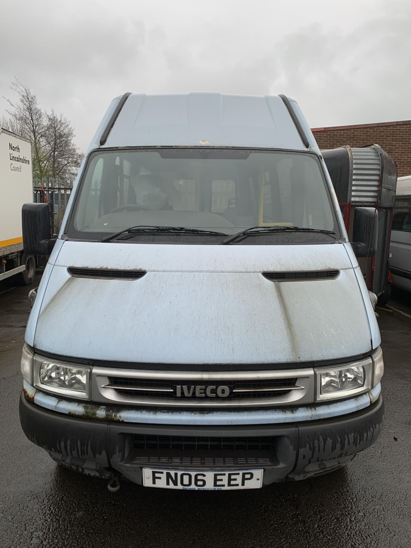 Iveco Daily 3.0 HPi LWB Minibus - Image 2 of 12