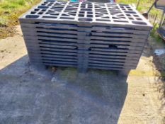 13x Stackable Plastic Pallet Bases