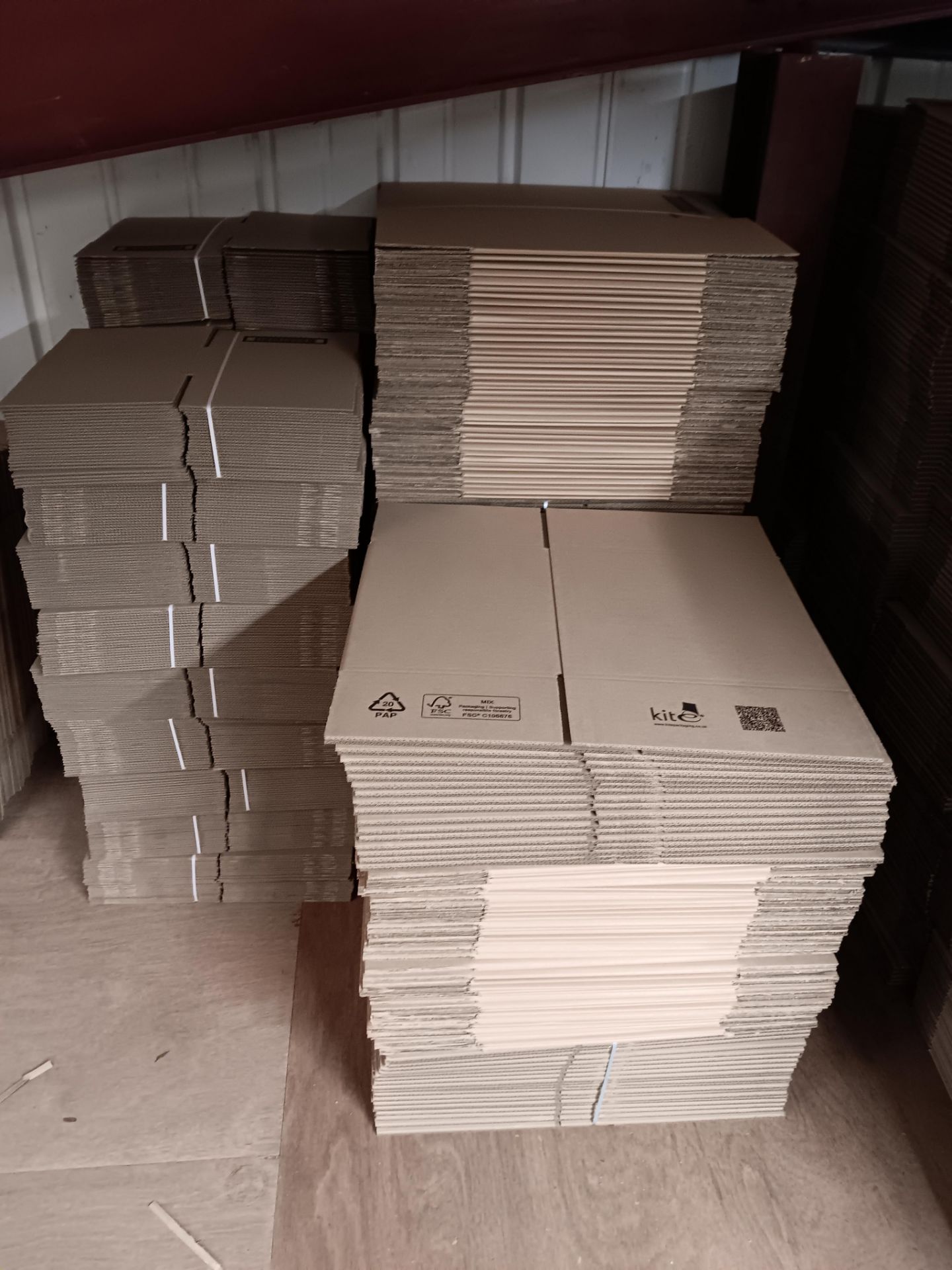 Large quantity of cardboard boxes - Bild 2 aus 7