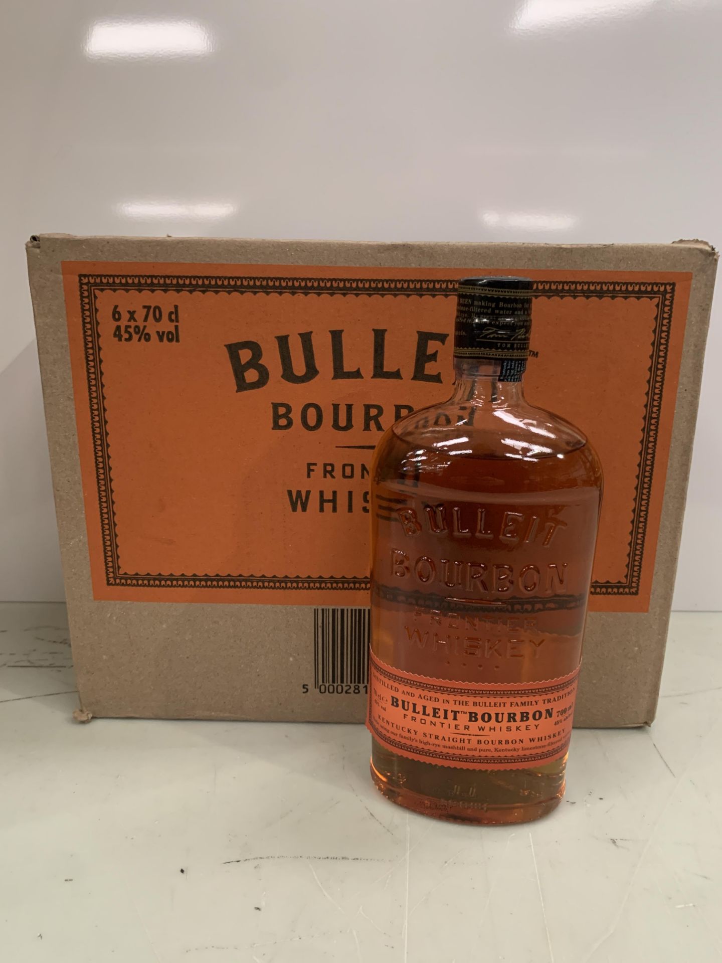 1 x Box (six bottles) of Bulleit Bourbon Frontier Whiskey 70cl 45%