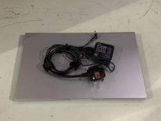 ASUS X515J Notebook with Charger - Hard Drive Removed